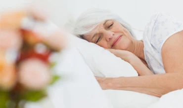 Offrez un surmatelas à mémoire de forme à votre grand-mère